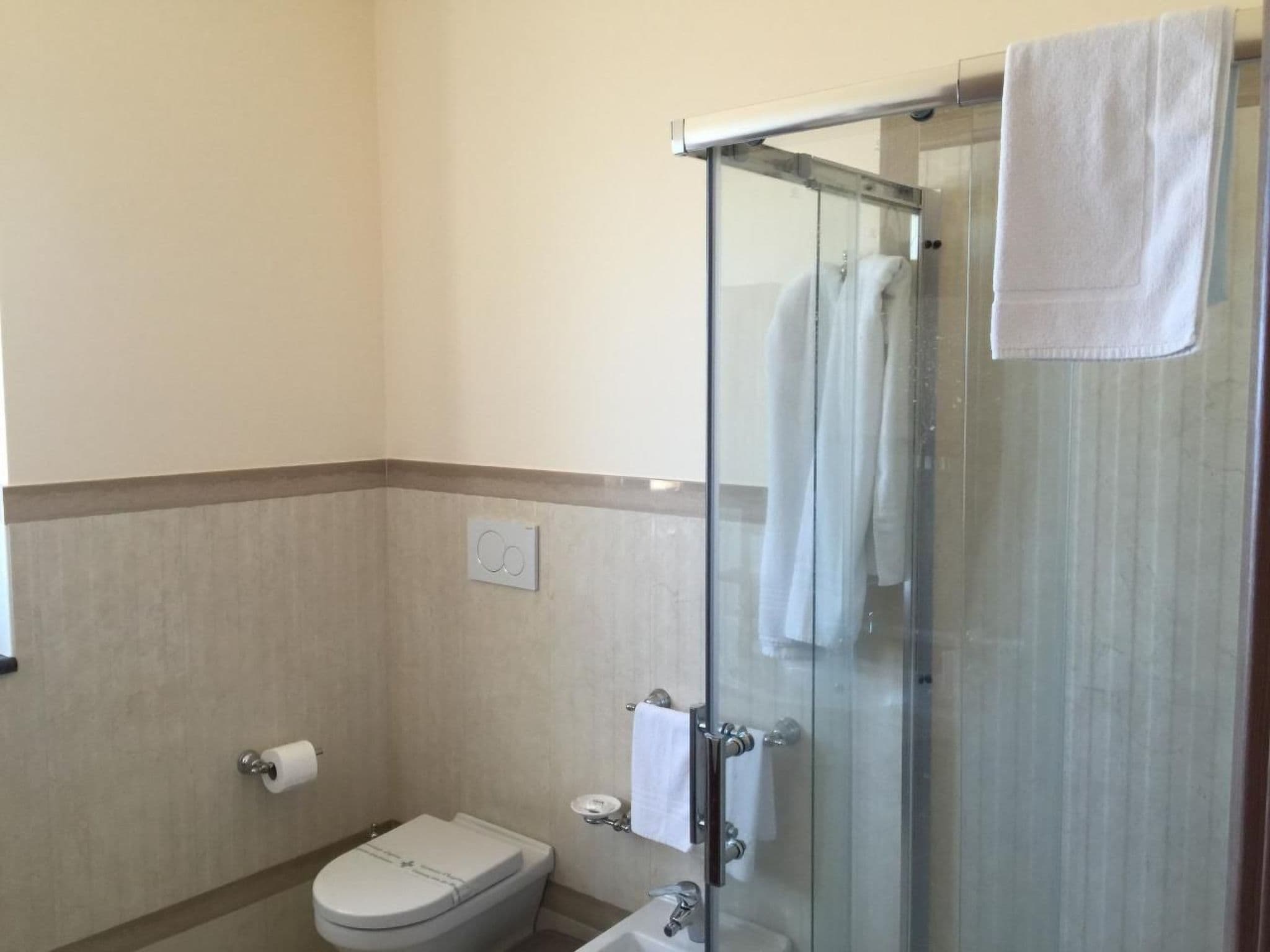 Gallery Image 21