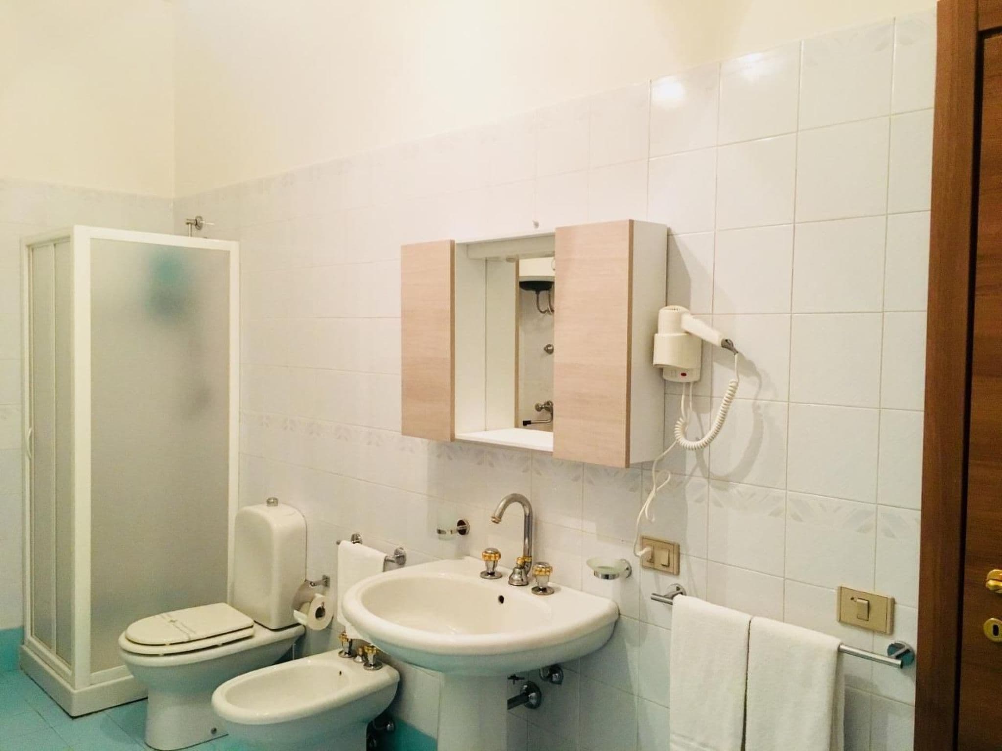 Gallery Image 35