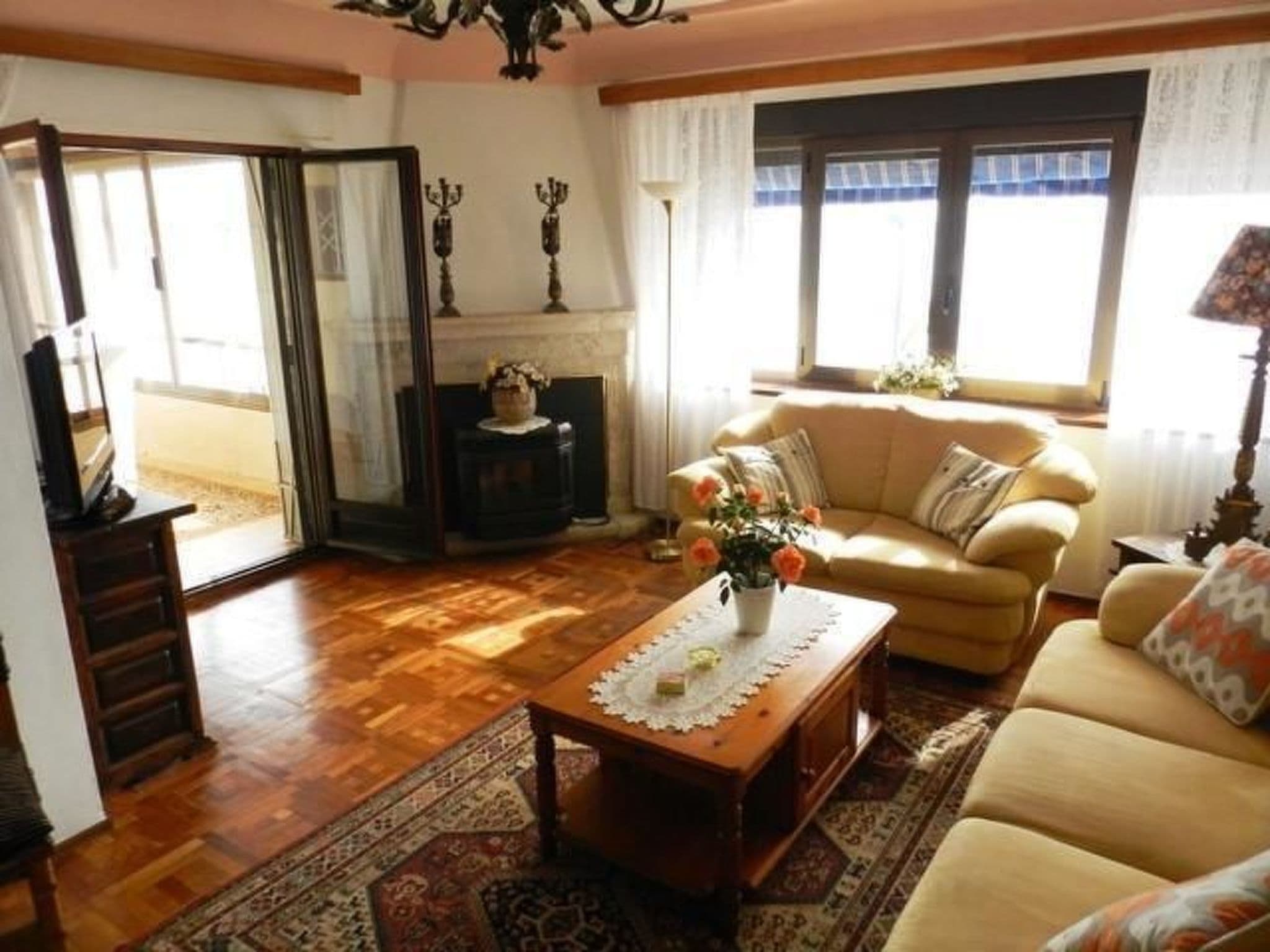 Gallery Image 9