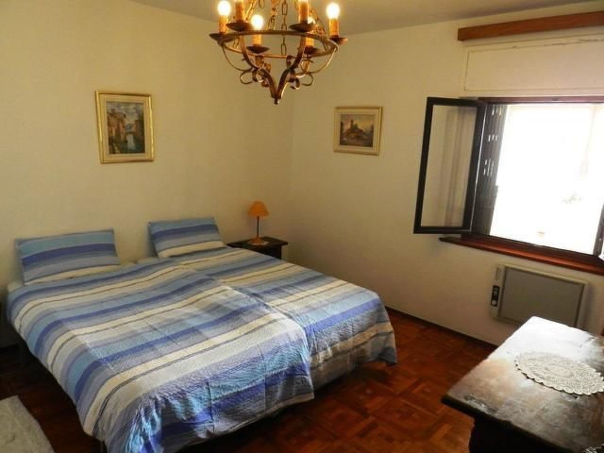 Gallery Image 24