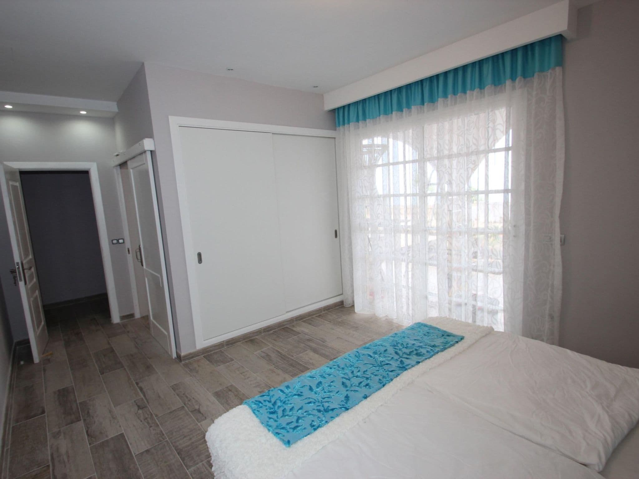 Gallery Image 11