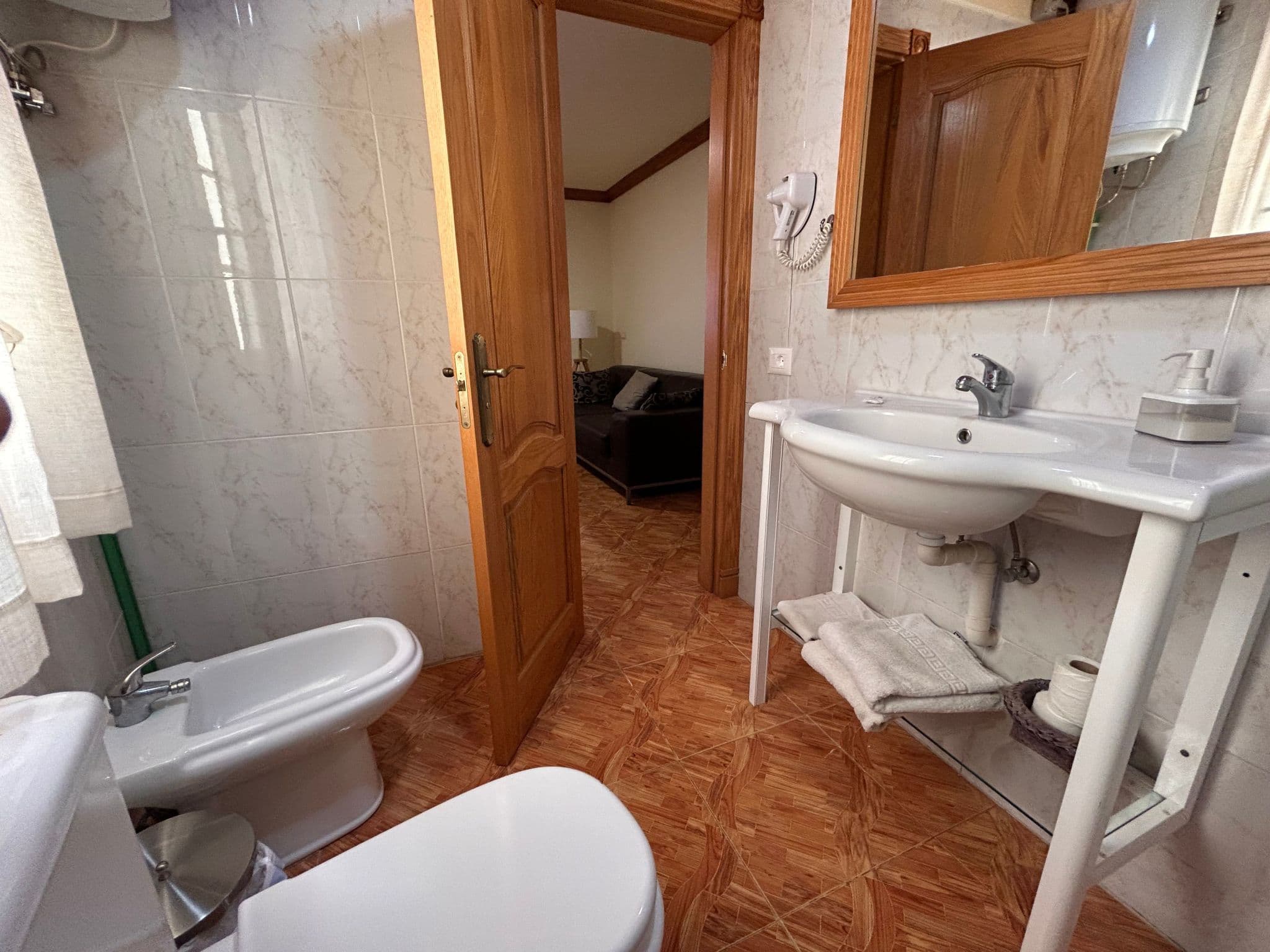 Bathroom / Wellness
