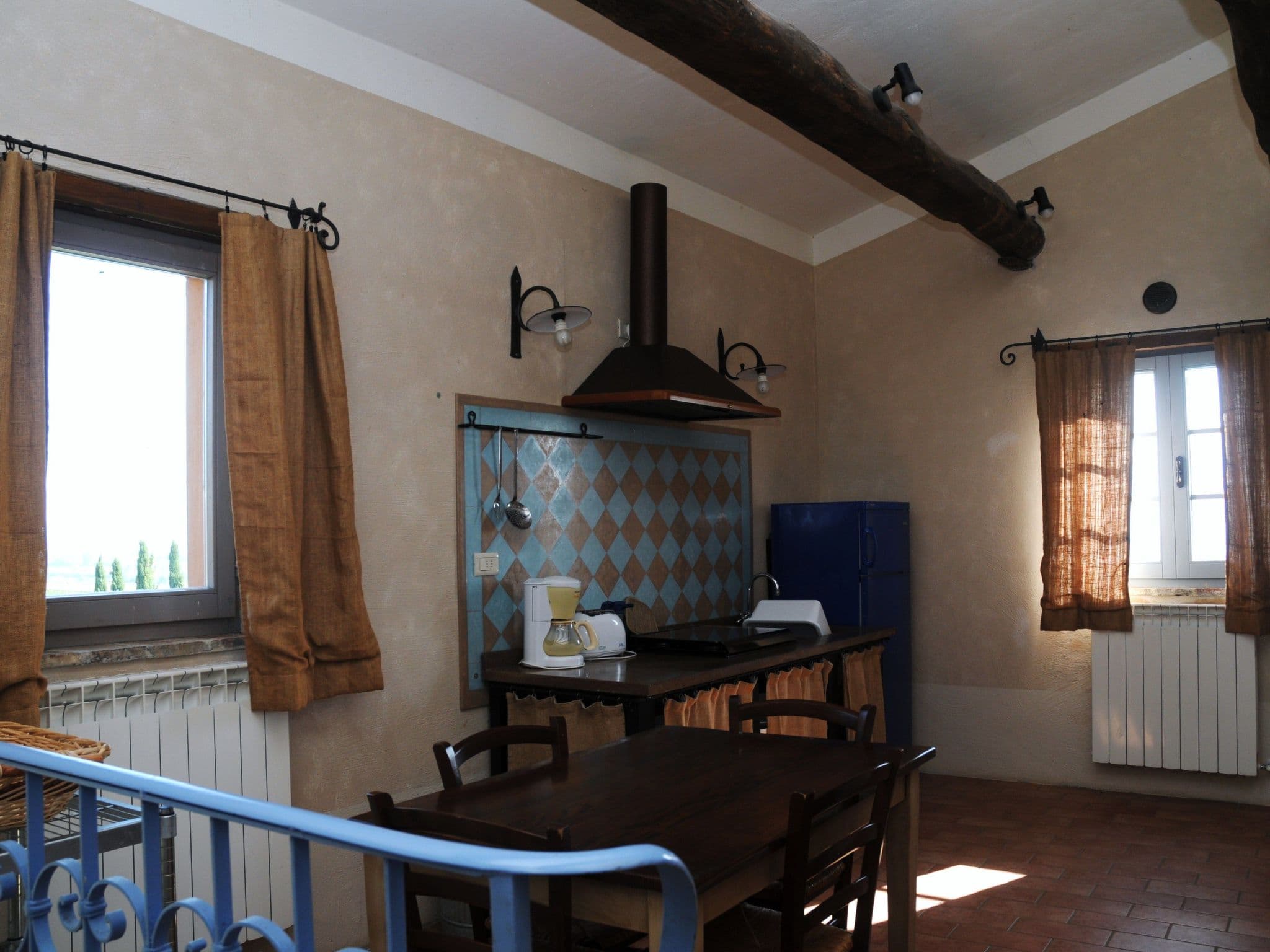 Gallery Image 15