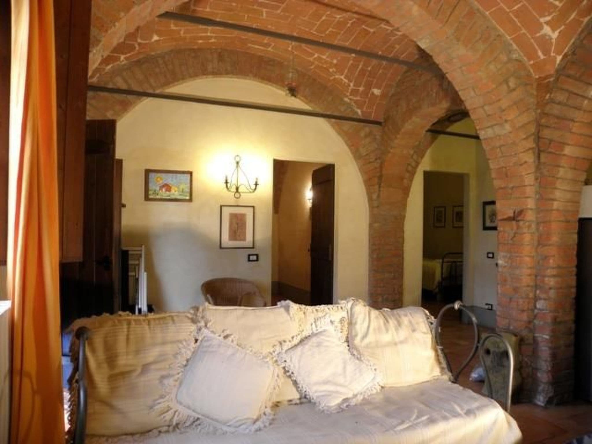Gallery Image 14