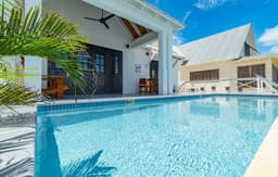 The Toucan's Nest & Pool Club at Mahogany Bay