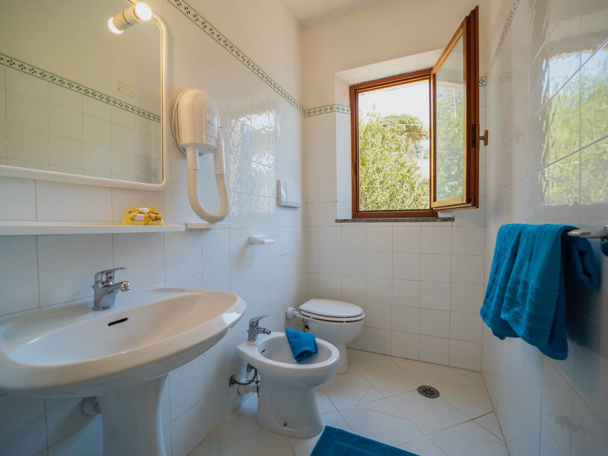 Bathroom / Wellness