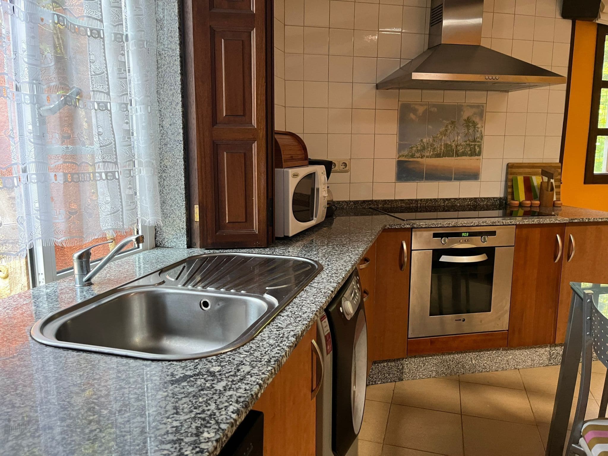 Gallery Image 14