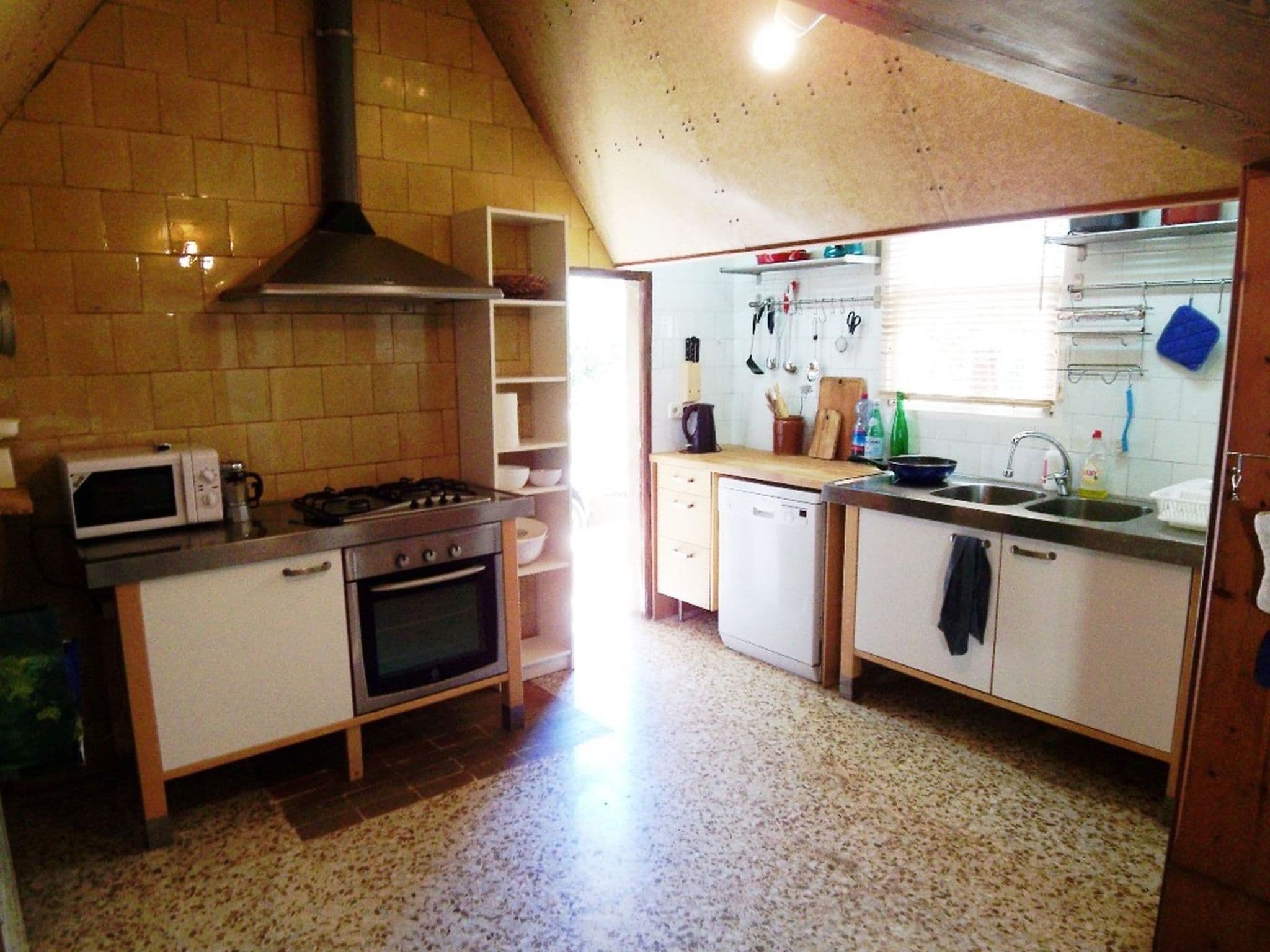 Gallery Image 16