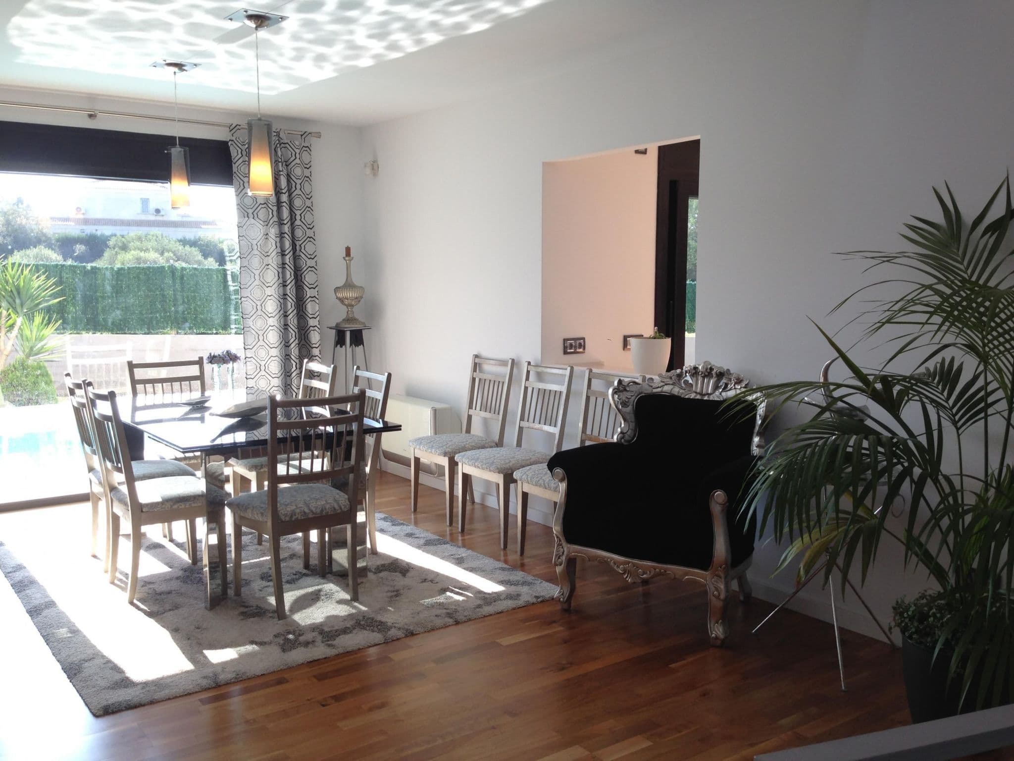 Gallery Image 19