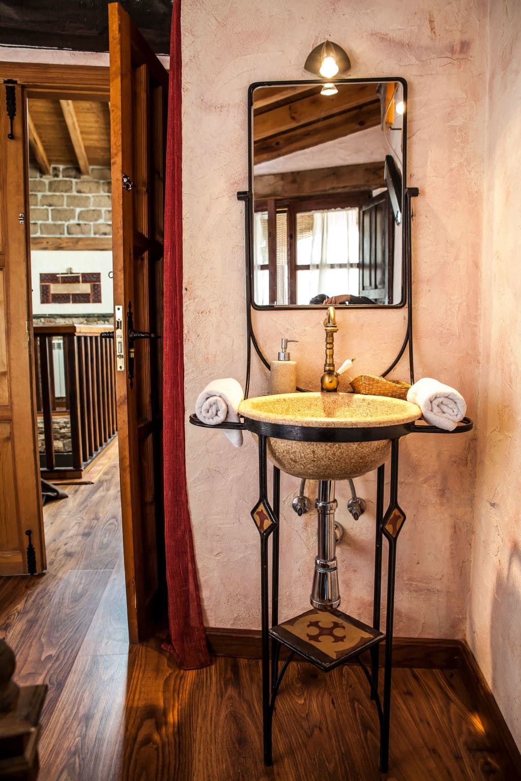 Bathroom / Wellness