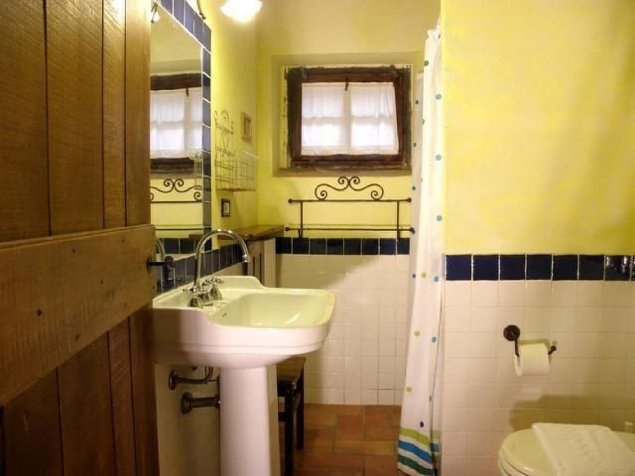 Gallery Image 11