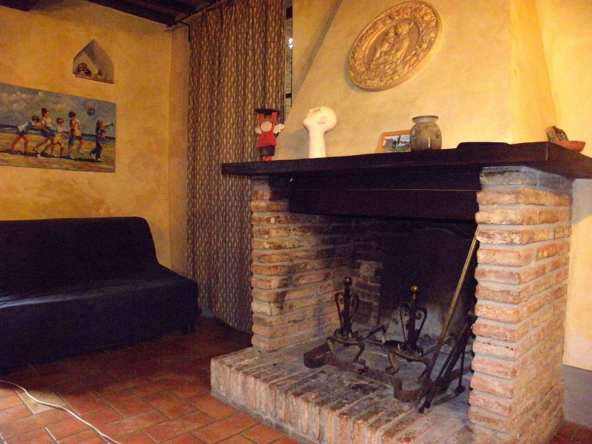 Gallery Image 18
