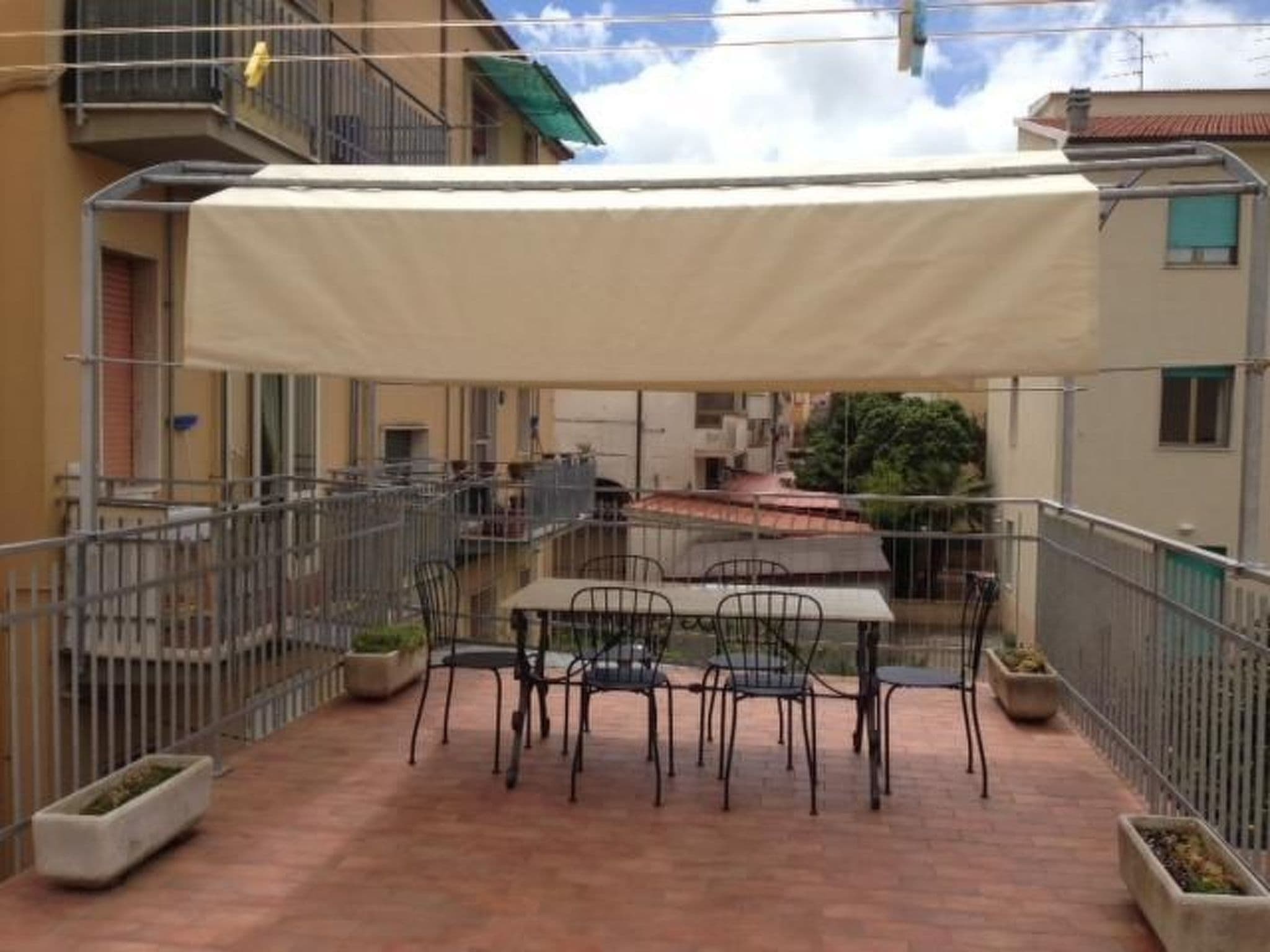 Gallery Image 15