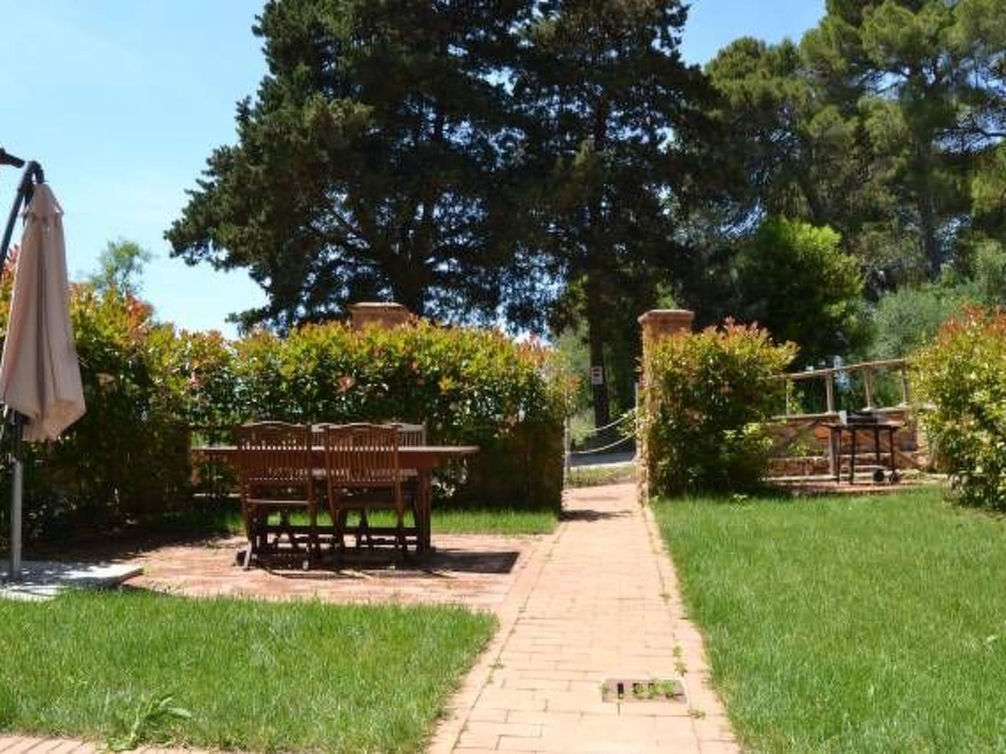 Gallery Image 12