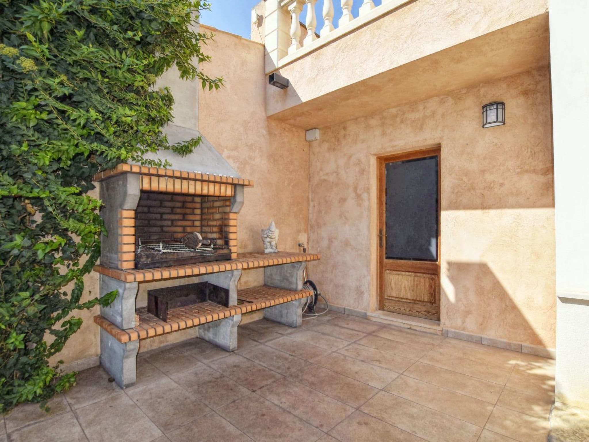 Gallery Image 13