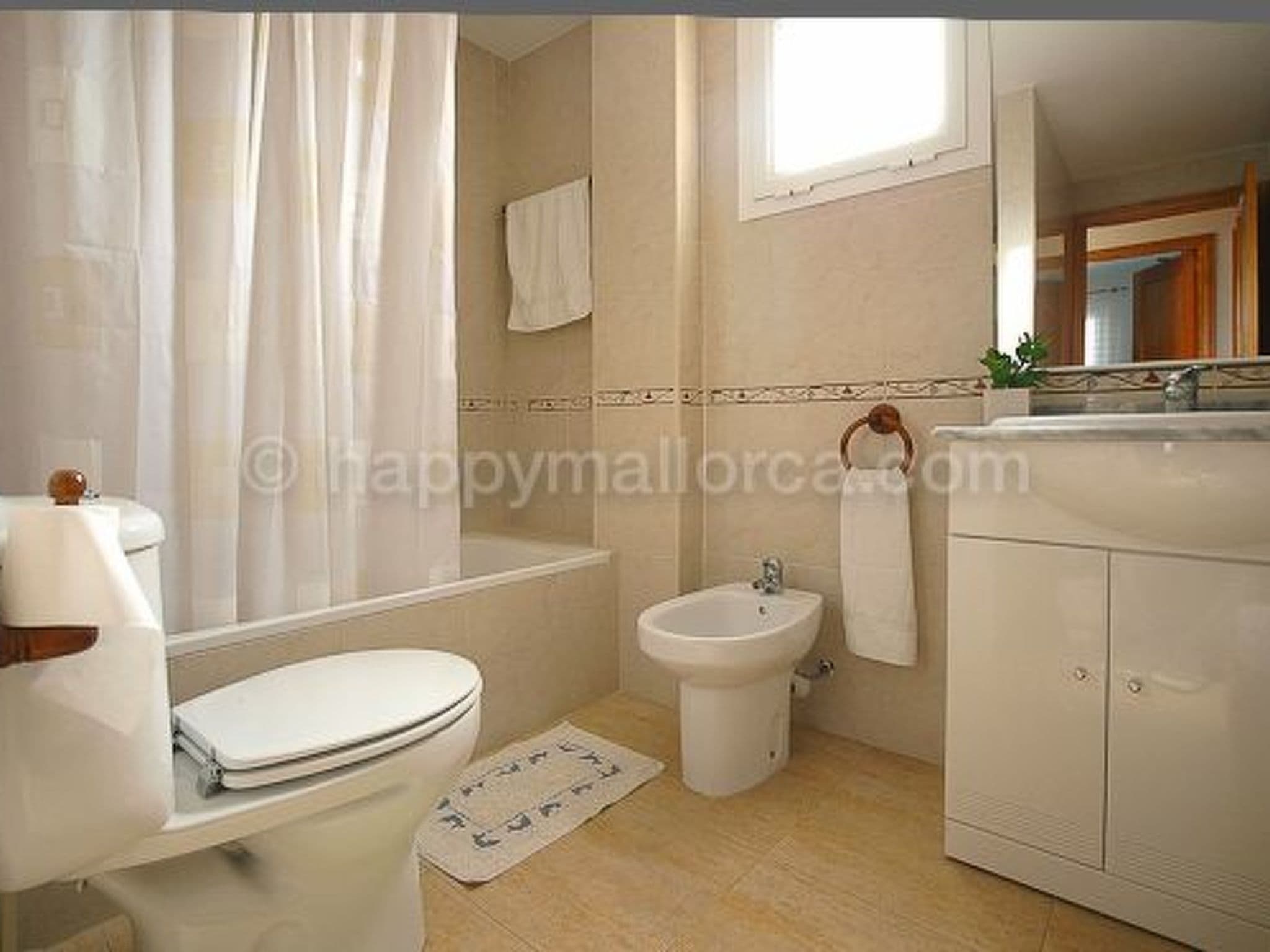 Gallery Image 16
