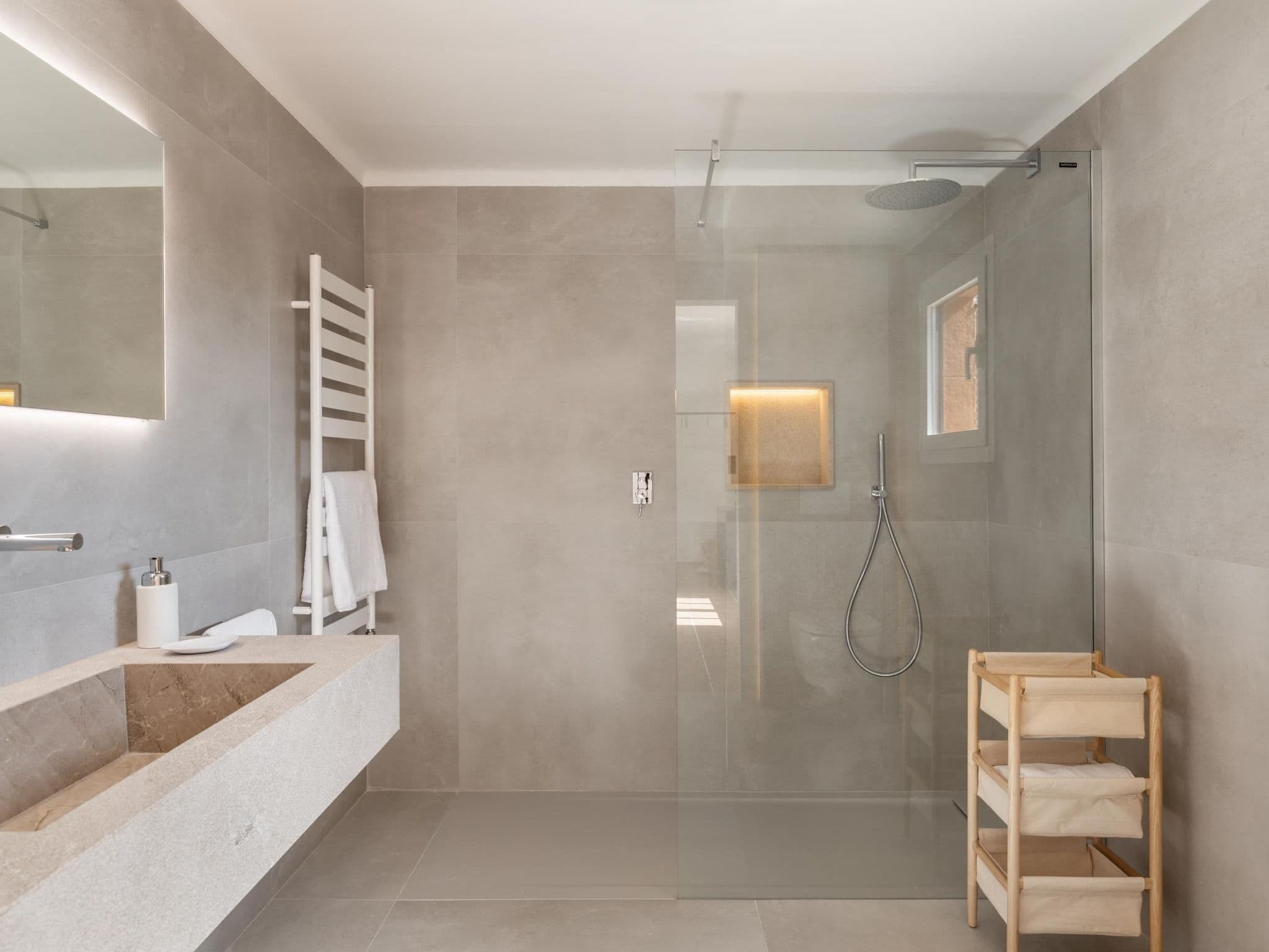 Bathroom / Wellness