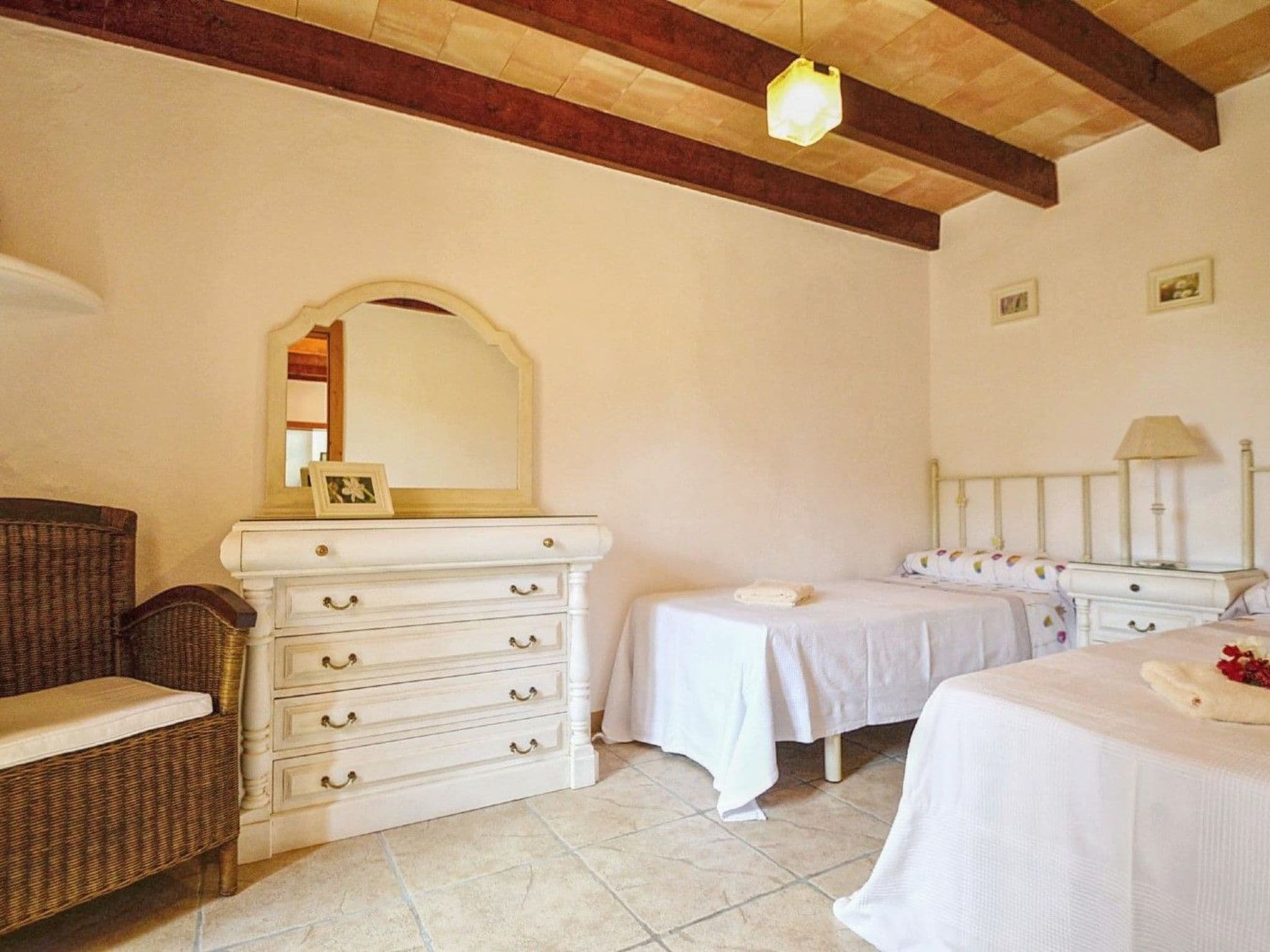 Gallery Image 30