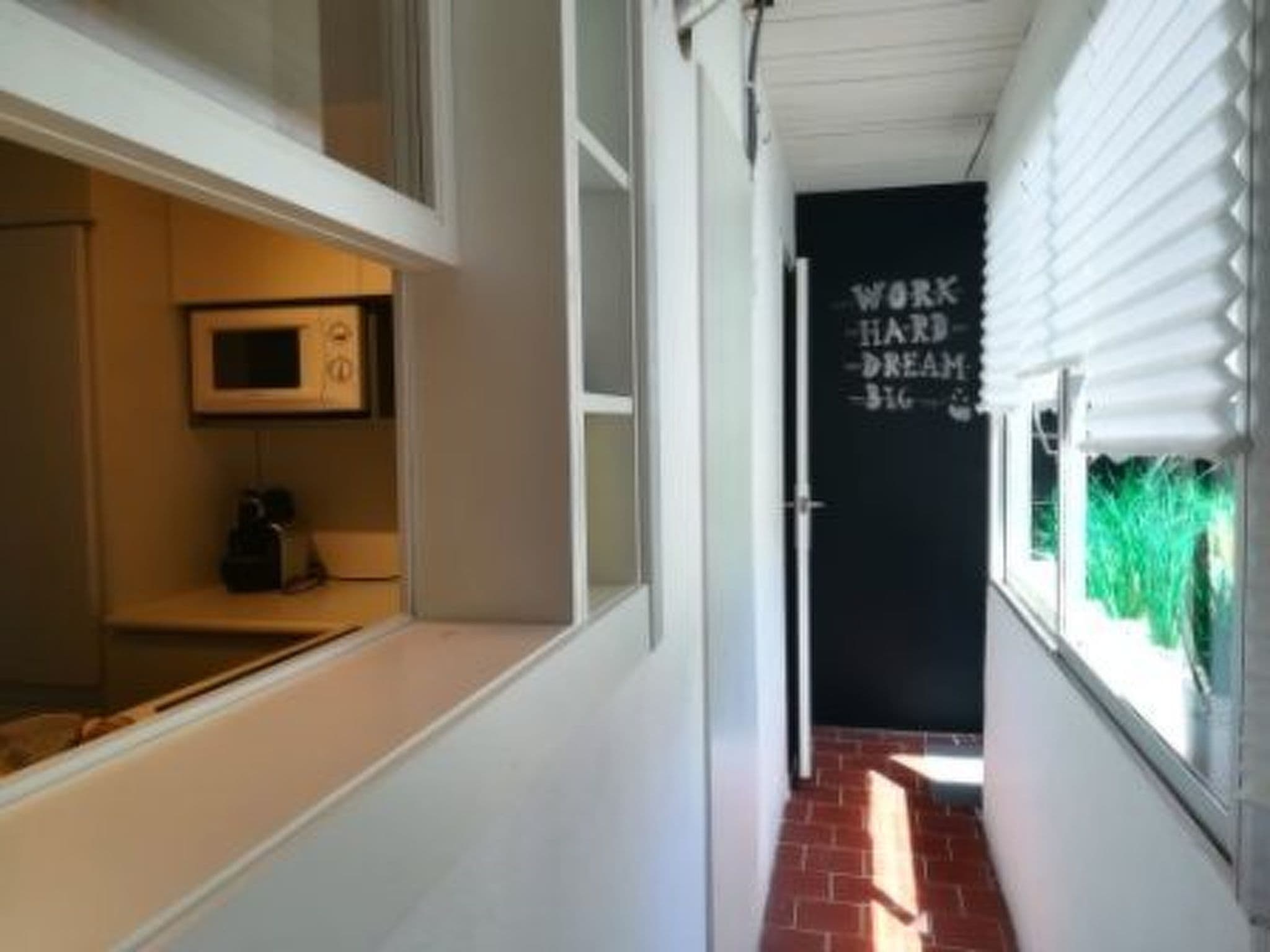 Gallery Image 23