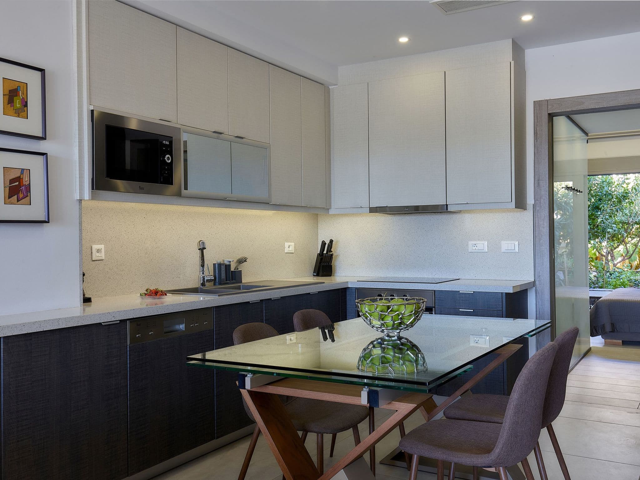 Kitchen / Dining Room