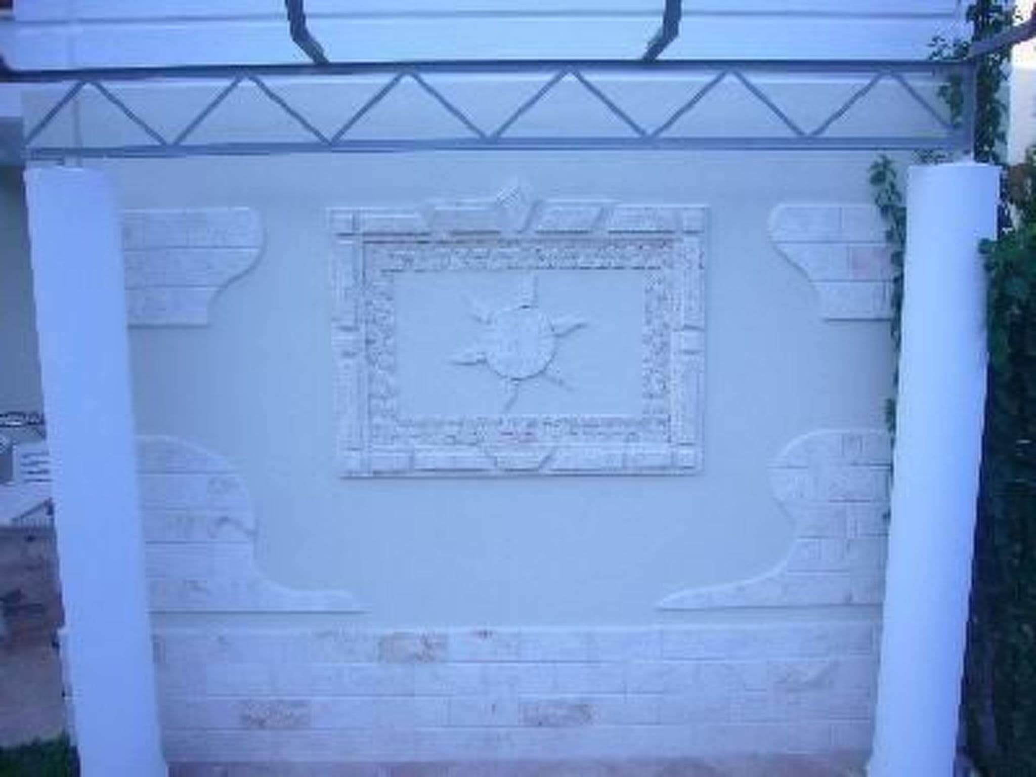 Gallery Image 13