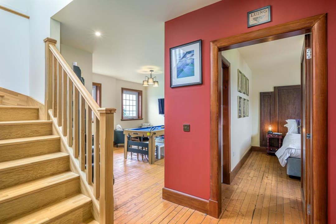Gallery Image 15