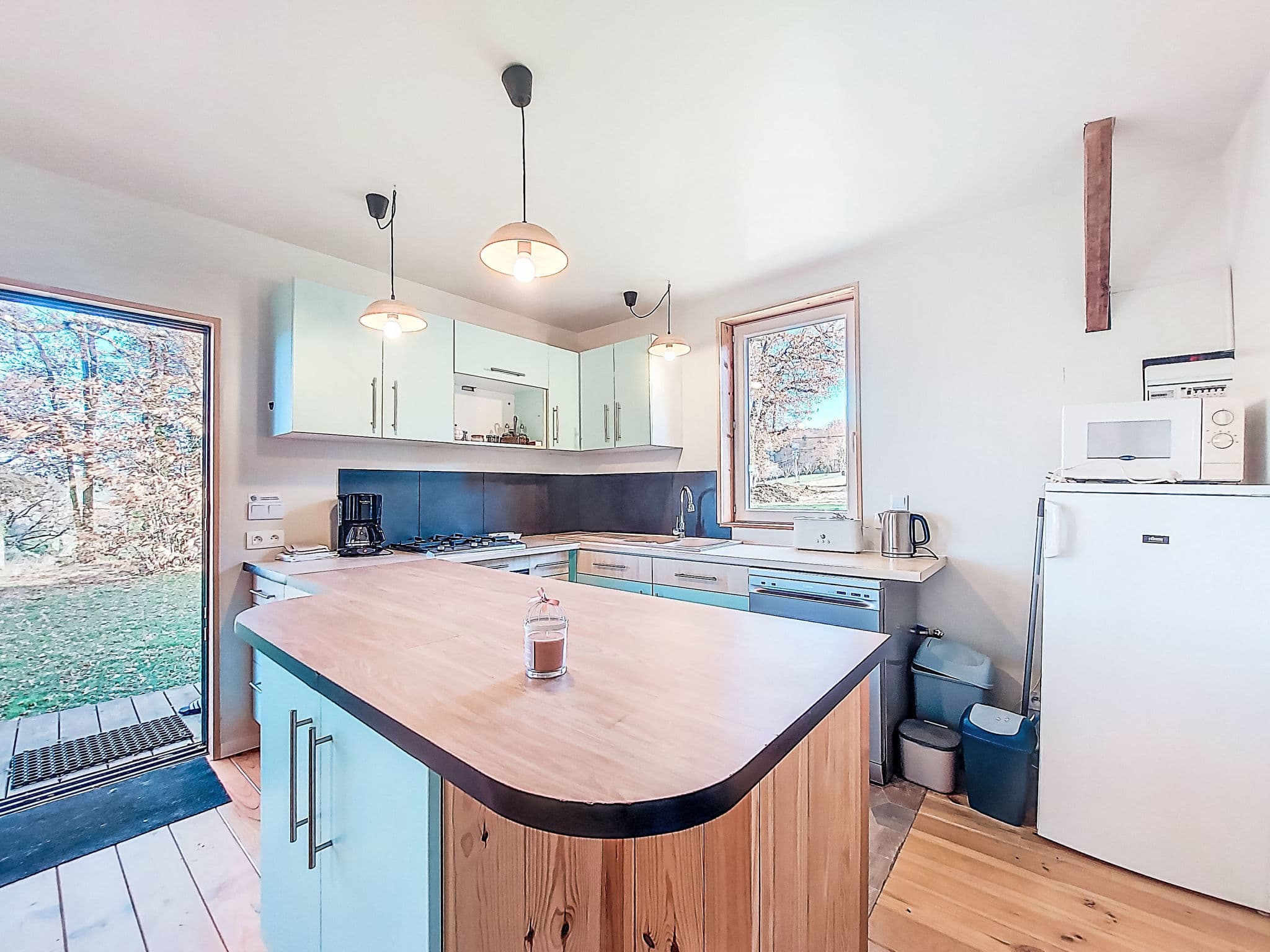 Kitchen / Dining Room