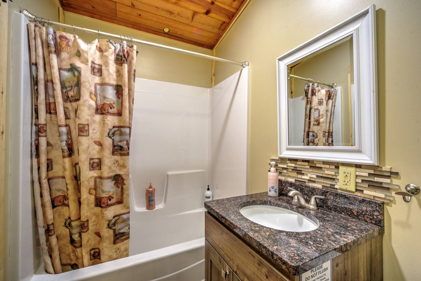 Full bath - cabin