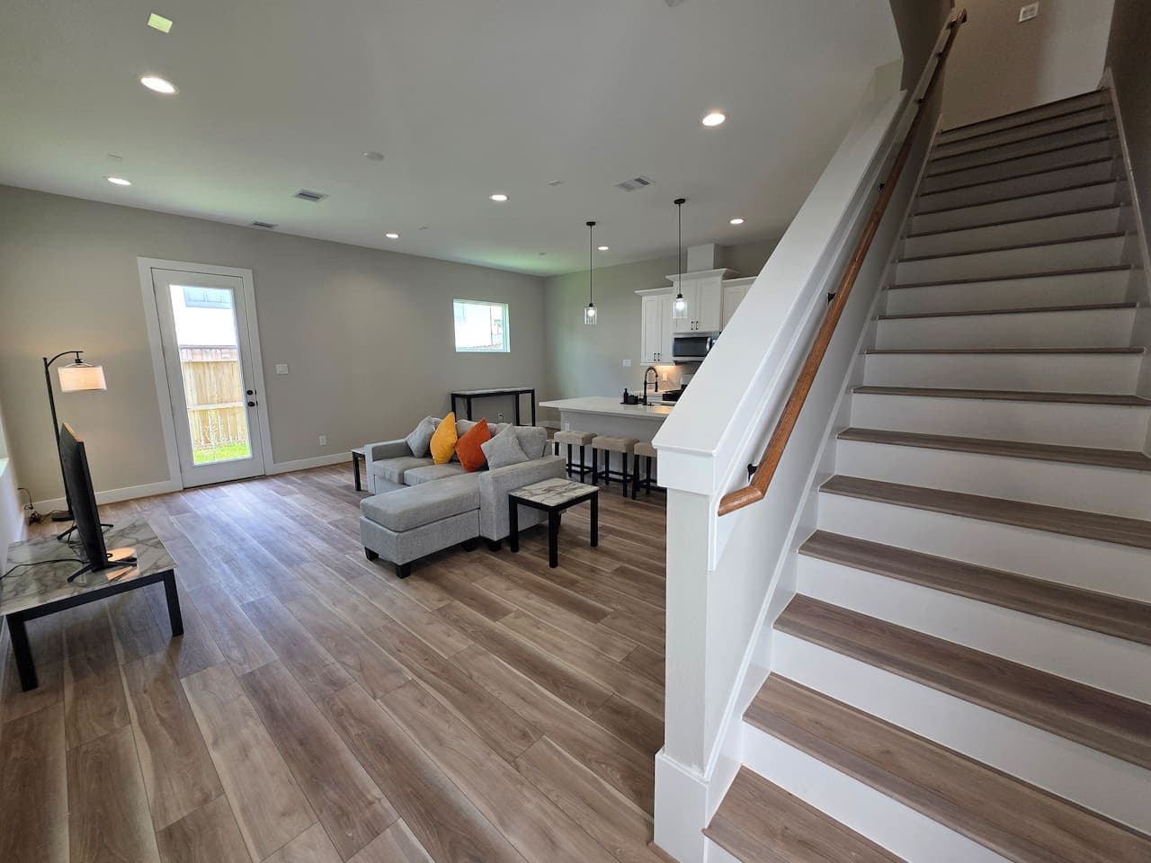 Gallery Image 16