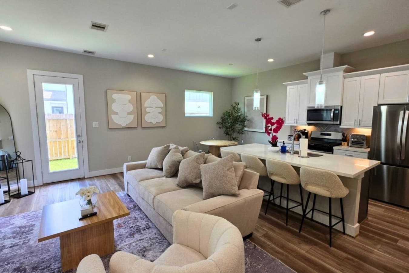 North Houston Comfort, 3BR, Near Downtown & IAH