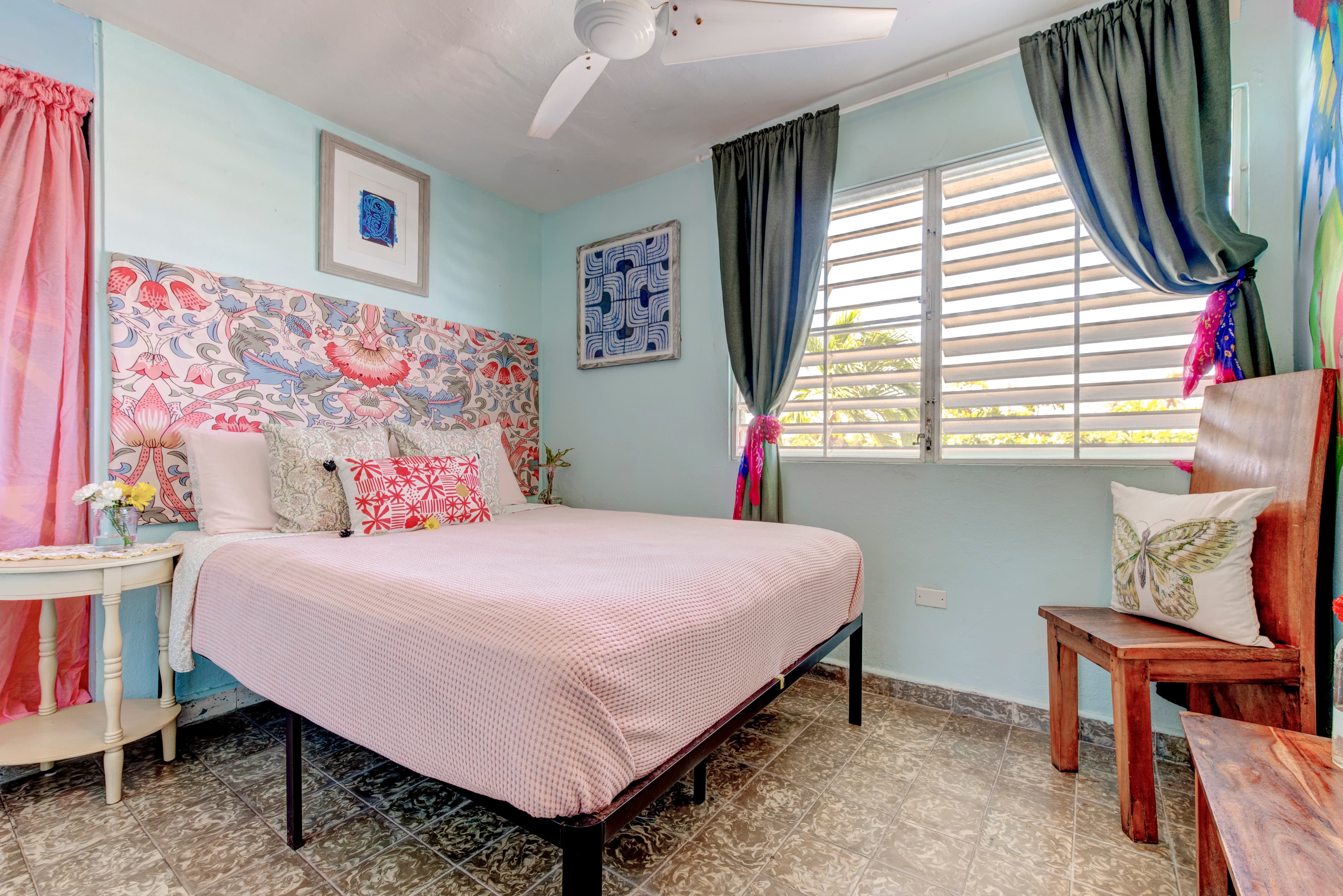 Beautiful Suite with Queen Bed
