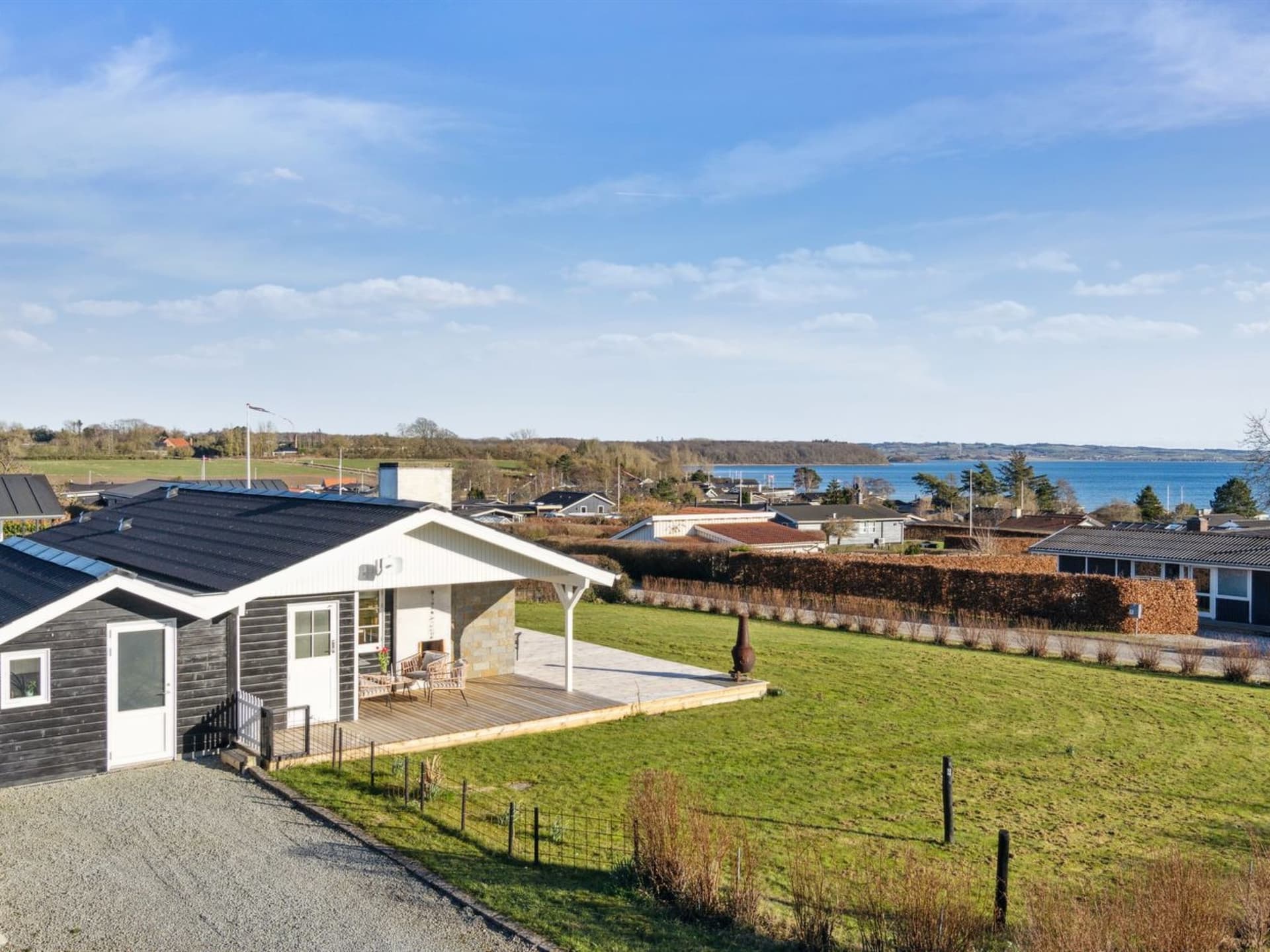 "Reinhold" - 200m from the sea