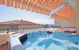 Apartment mit drei Schlafzimmern, Whirlpool und Meerblick