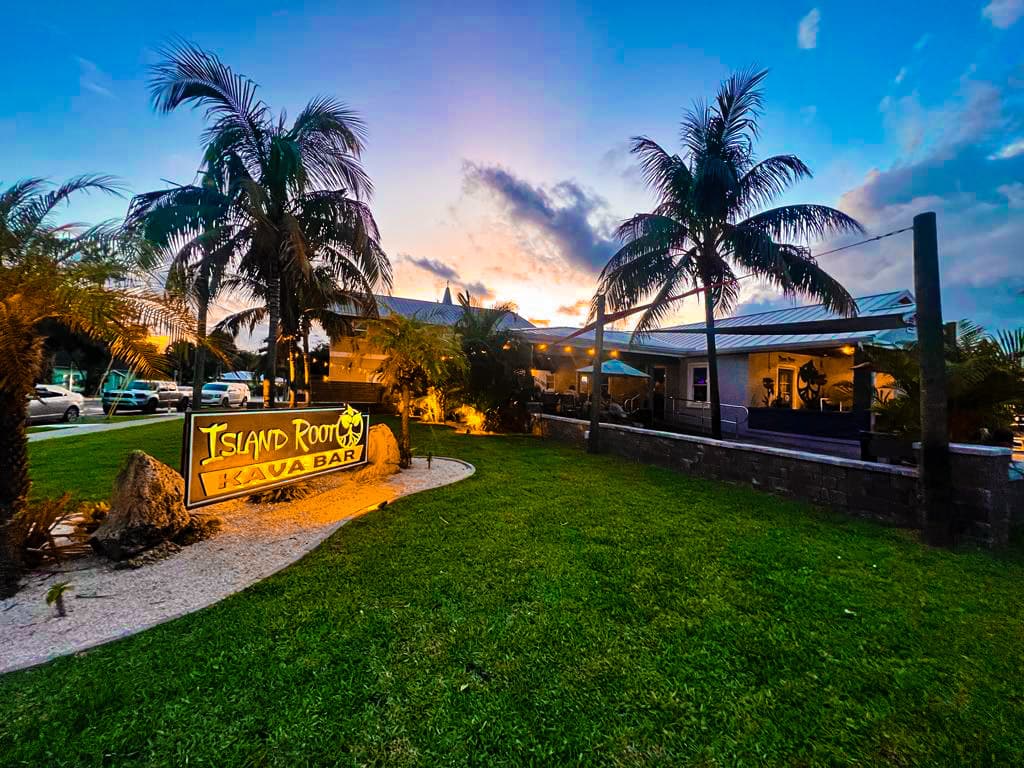 Island Root Kava Bar - Within Walking Distance of Noi Nest