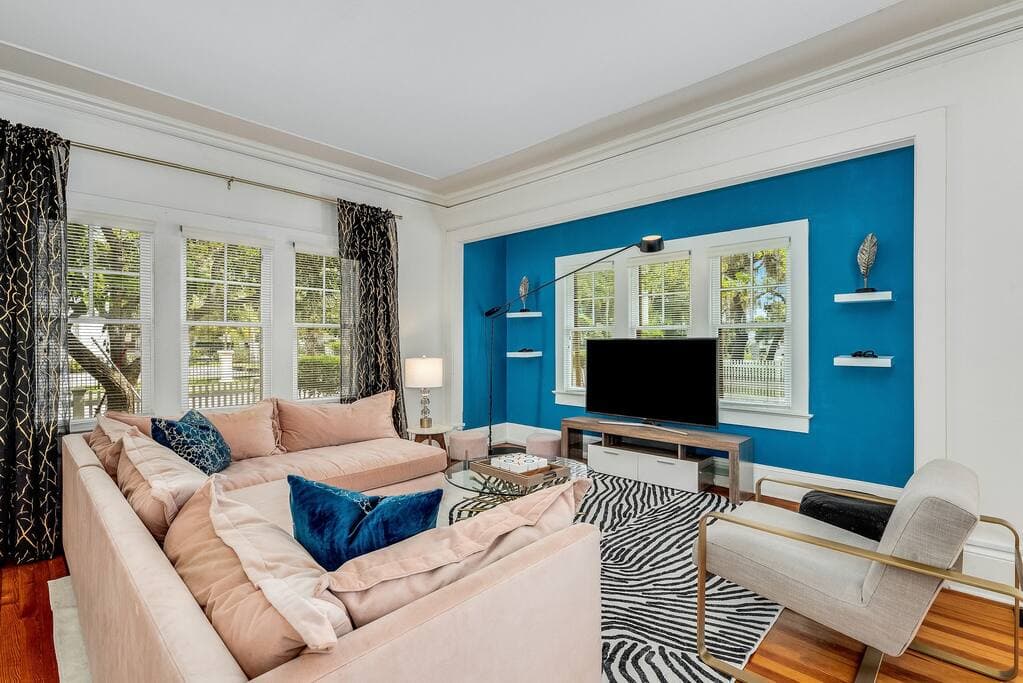 Noi Nest Living Room