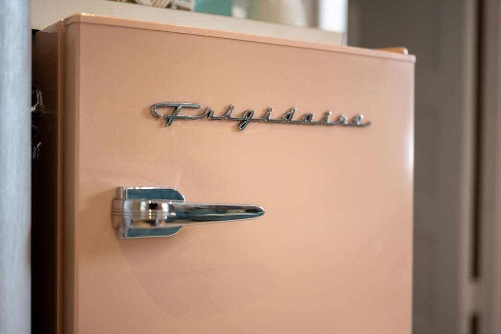 Flamingo Studio Mini Fridge