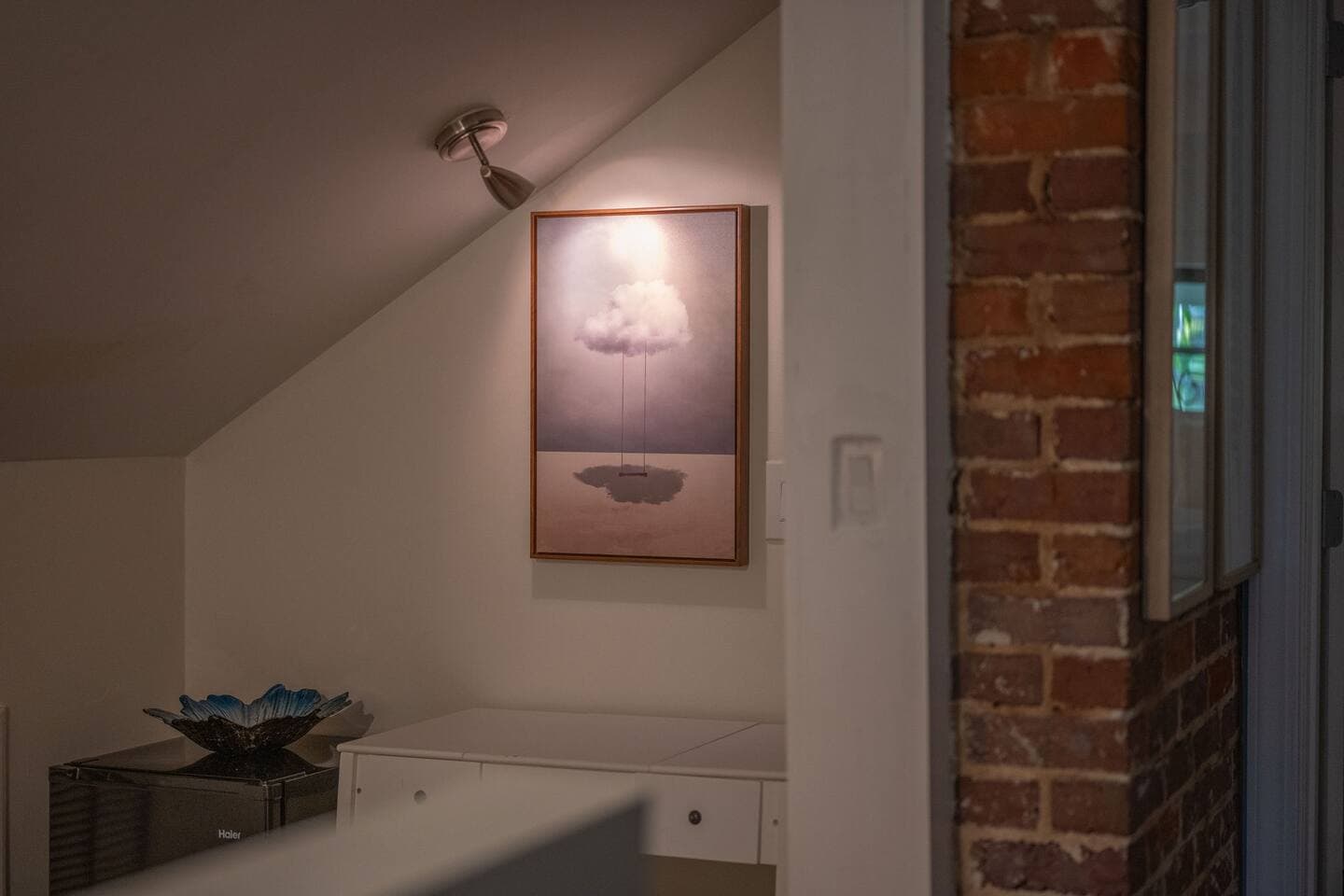 Dove Suite Art