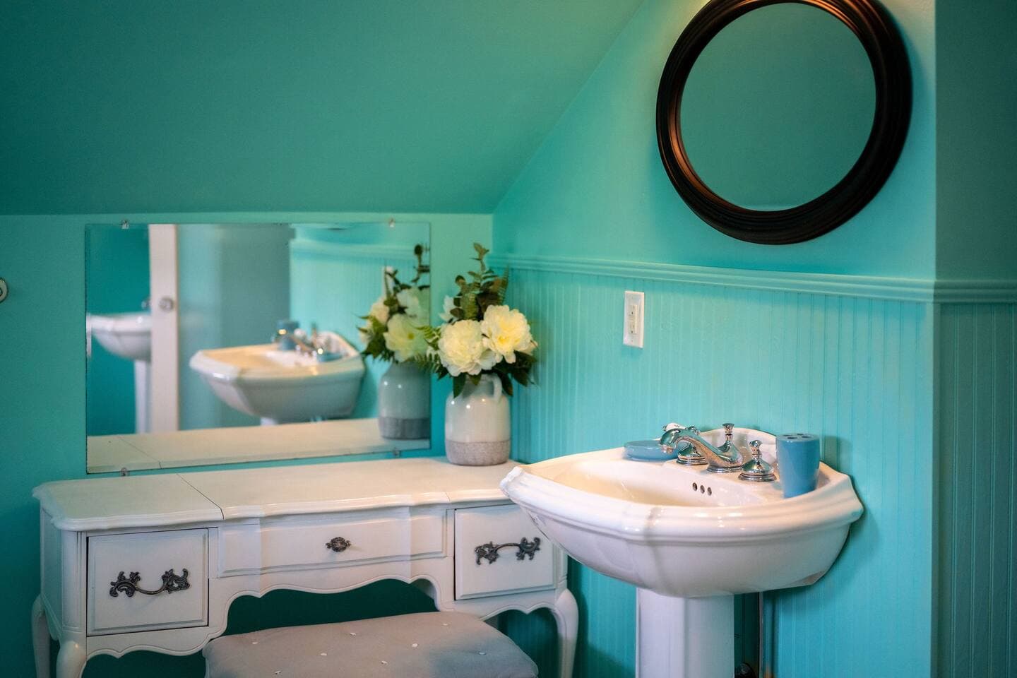 Bathroom Vanity