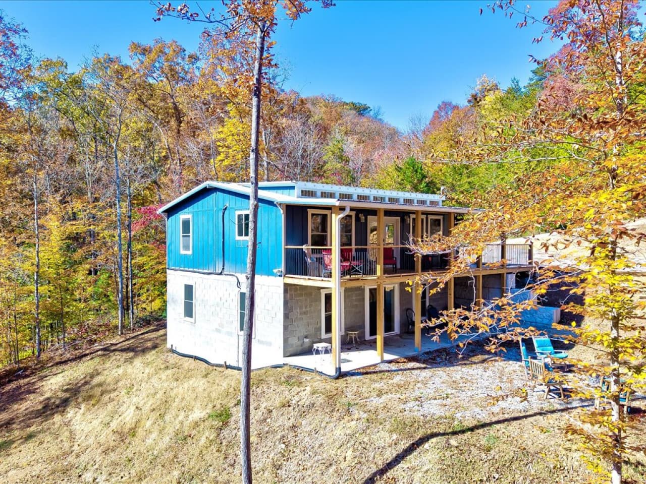 Blue Haven lakeside.jpg