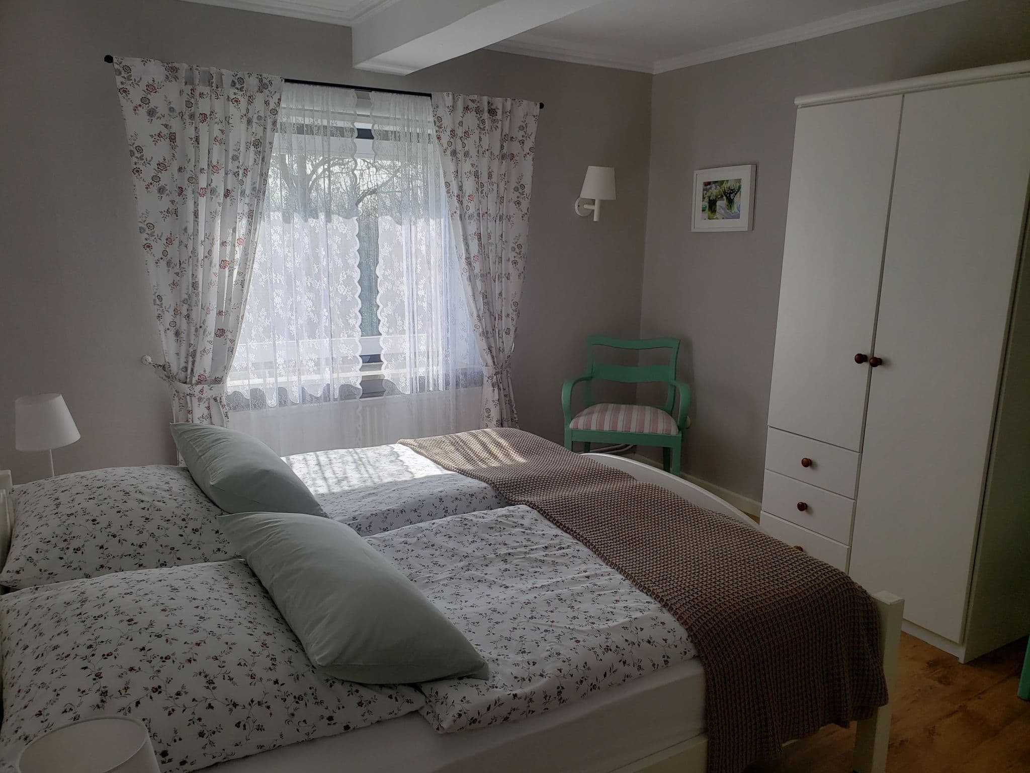Gallery Image 15