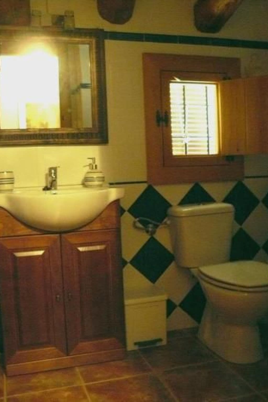 Gallery Image 13