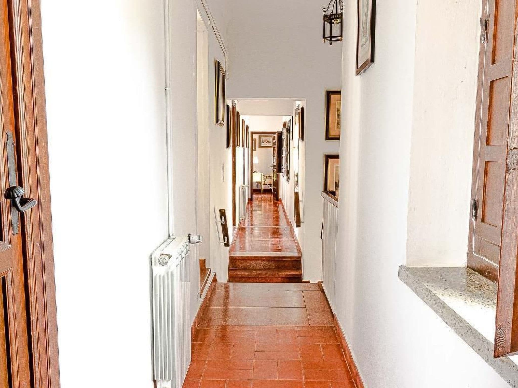 Gallery Image 27