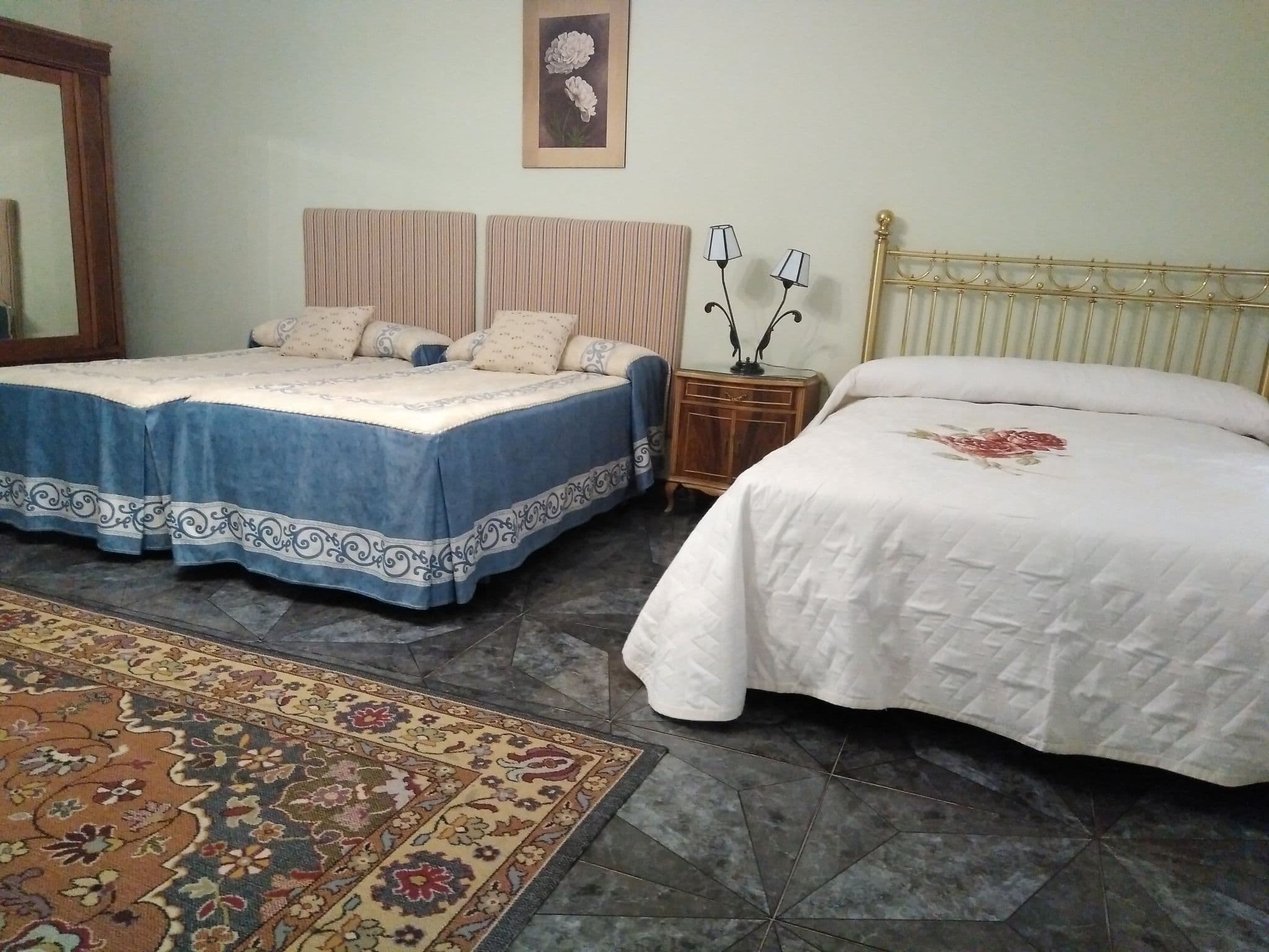 Gallery Image 16