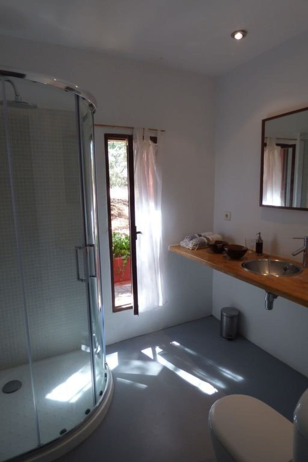 Gallery Image 8
