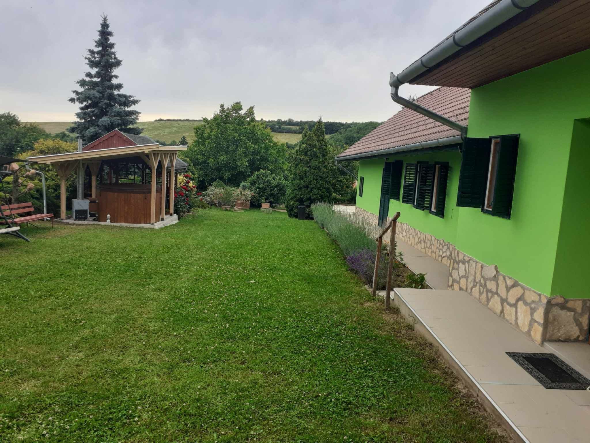 Gallery Image 13