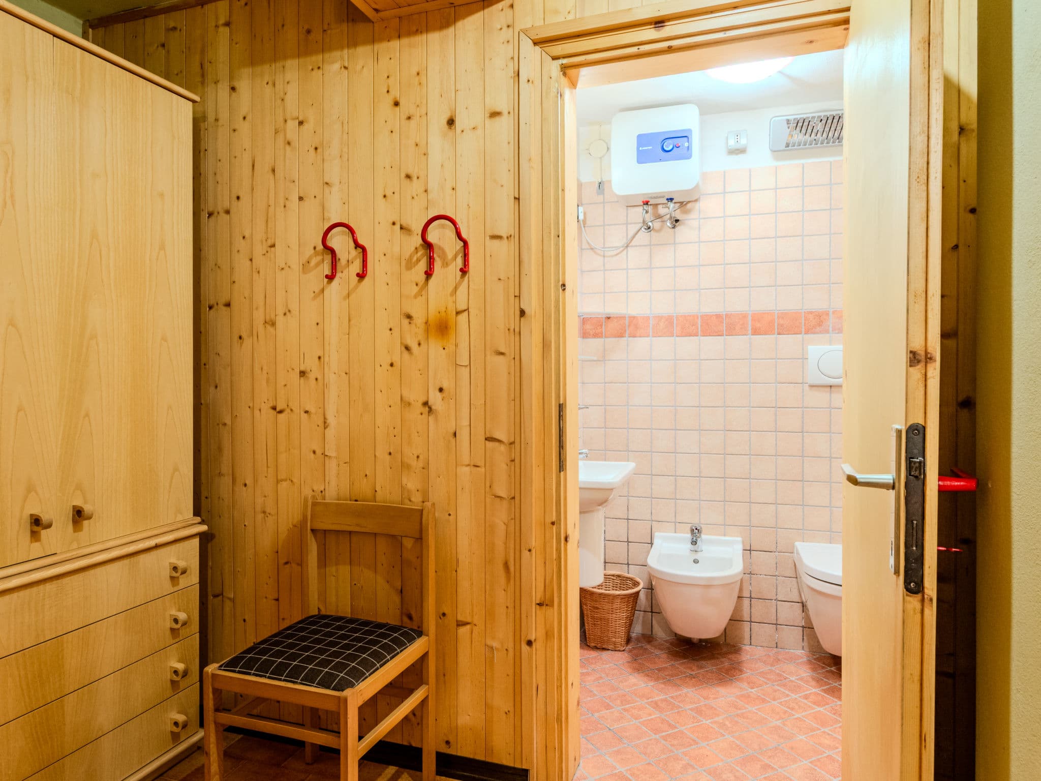 Bathroom / Wellness