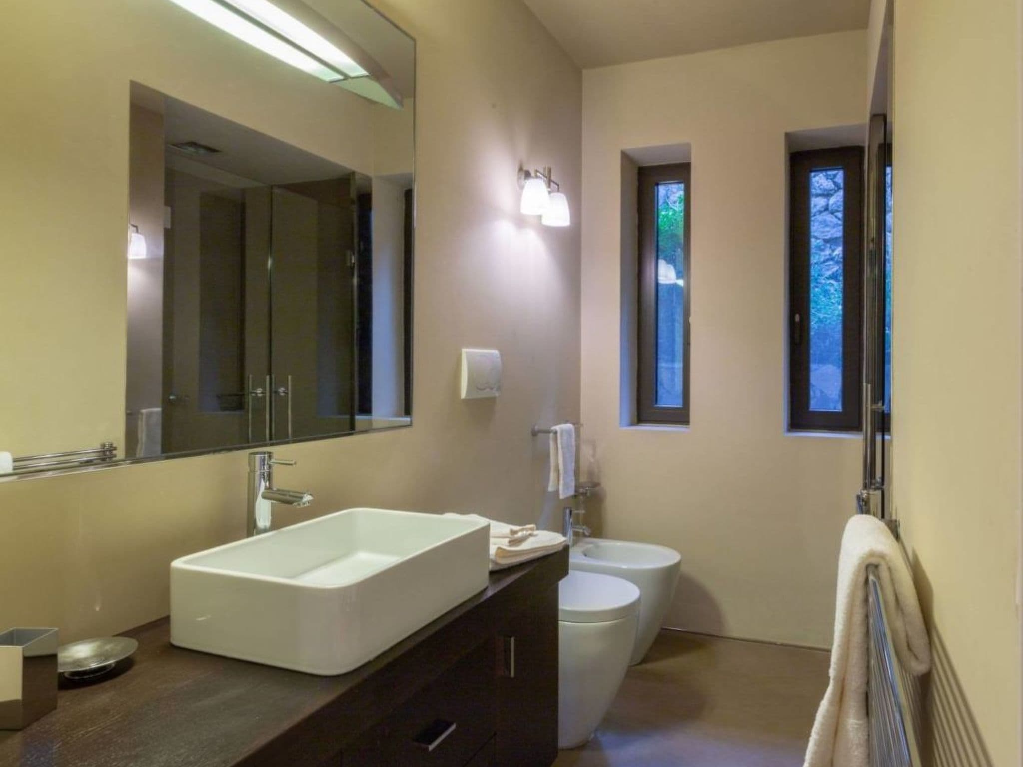 Bathroom / Wellness