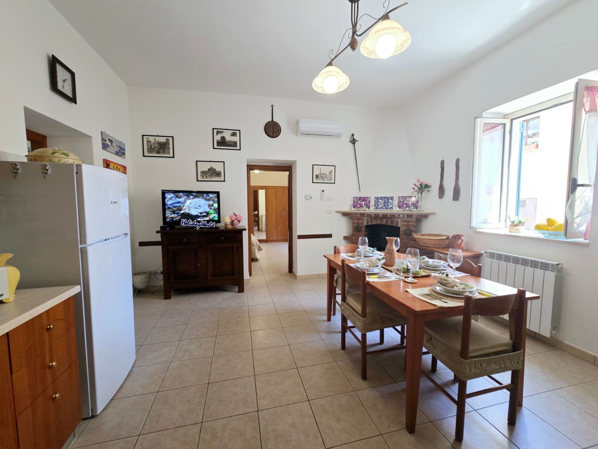 Kitchen / Dining Room
