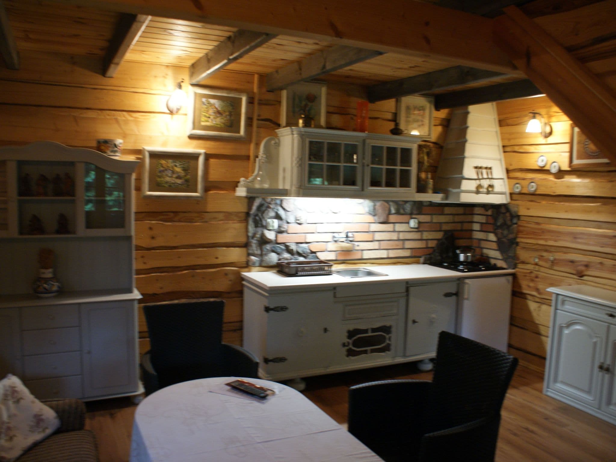 Gallery Image 19