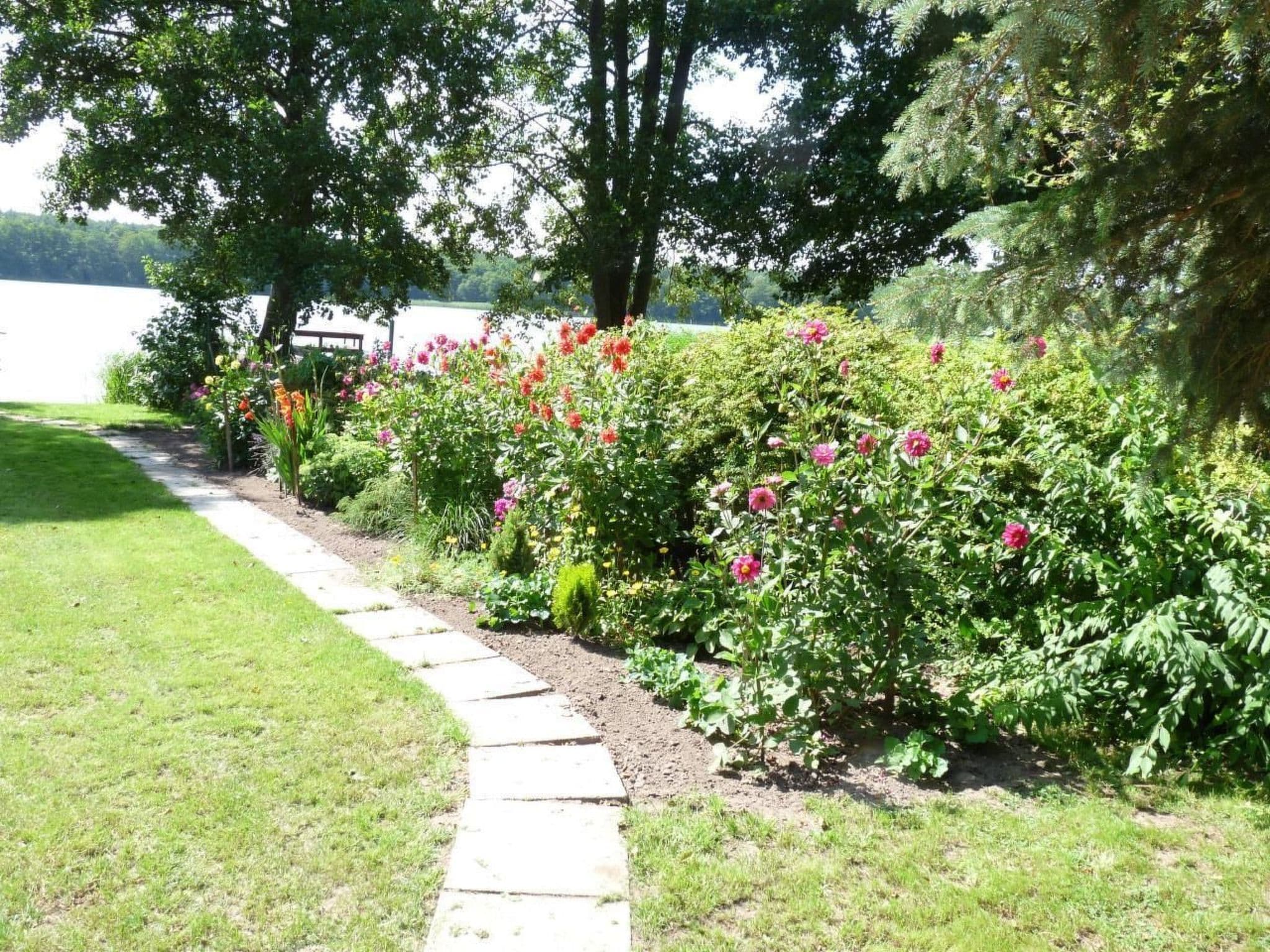 Gallery Image 15